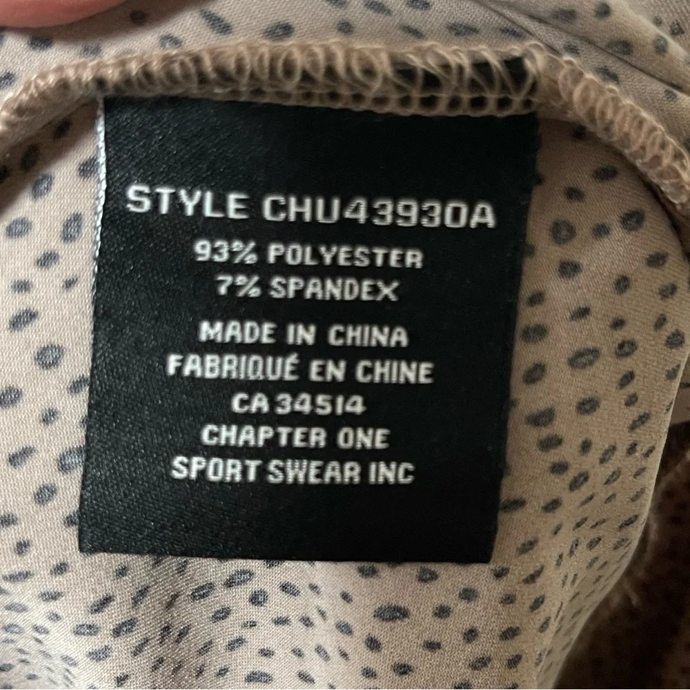 One by Chapter nwot one